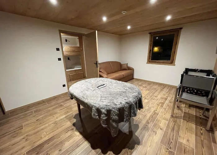 Alpine With And Pets 木屋 *