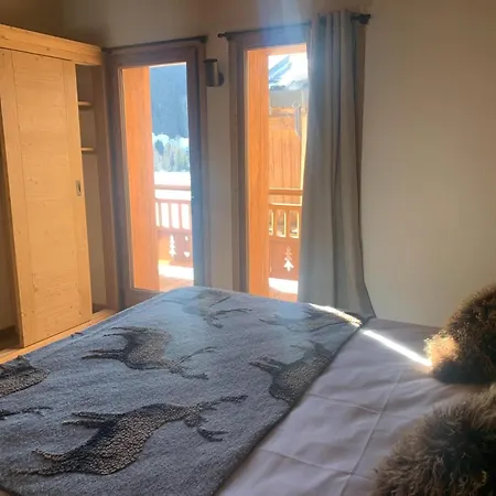 Alpine With And Pets *