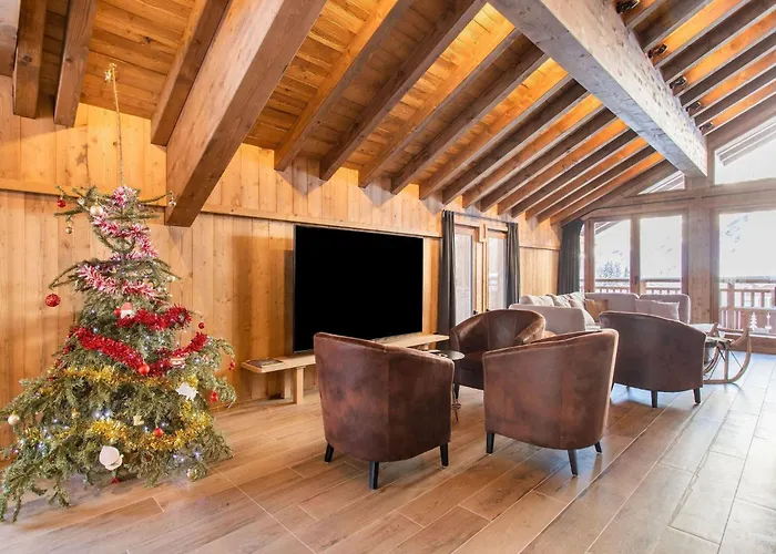 Chalet Alpine With And Pets La Plagne